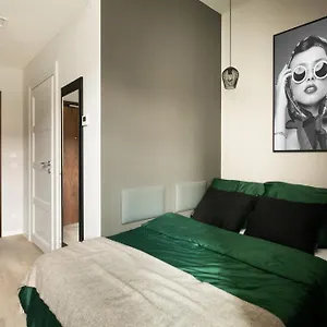 Milestone Center Urban Living Appart hôtel