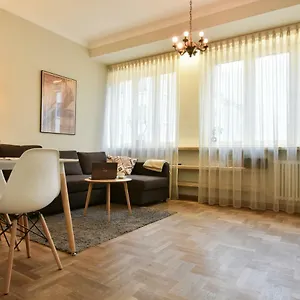 Apartment Smulikowskiego 9